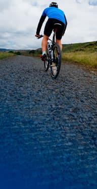 Imagen del uso de las rejillas Ecodeck como superficie para ciclovías
